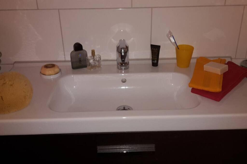 Grosse Wohnung 20 Km Von Koeln Bis Zu 17 Personen Росрат Экстерьер фото
